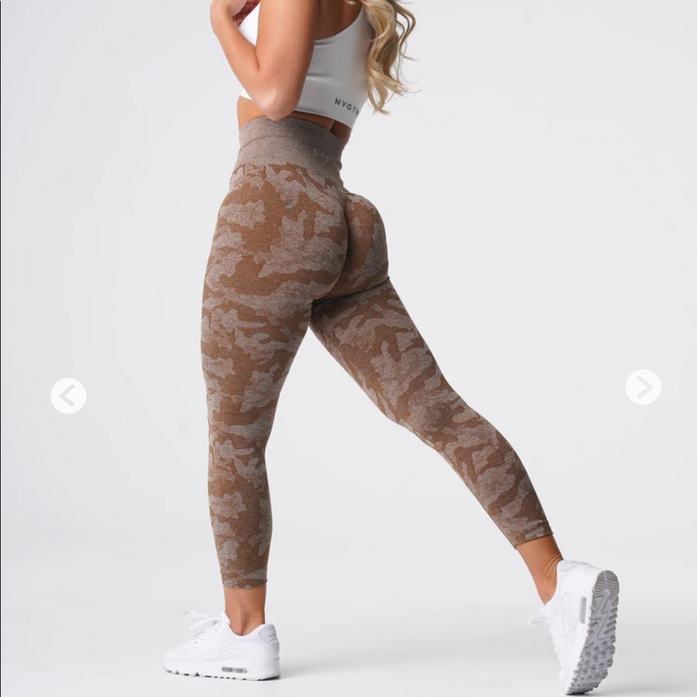 NWT NVGTN Mocha Camo seamless leggings